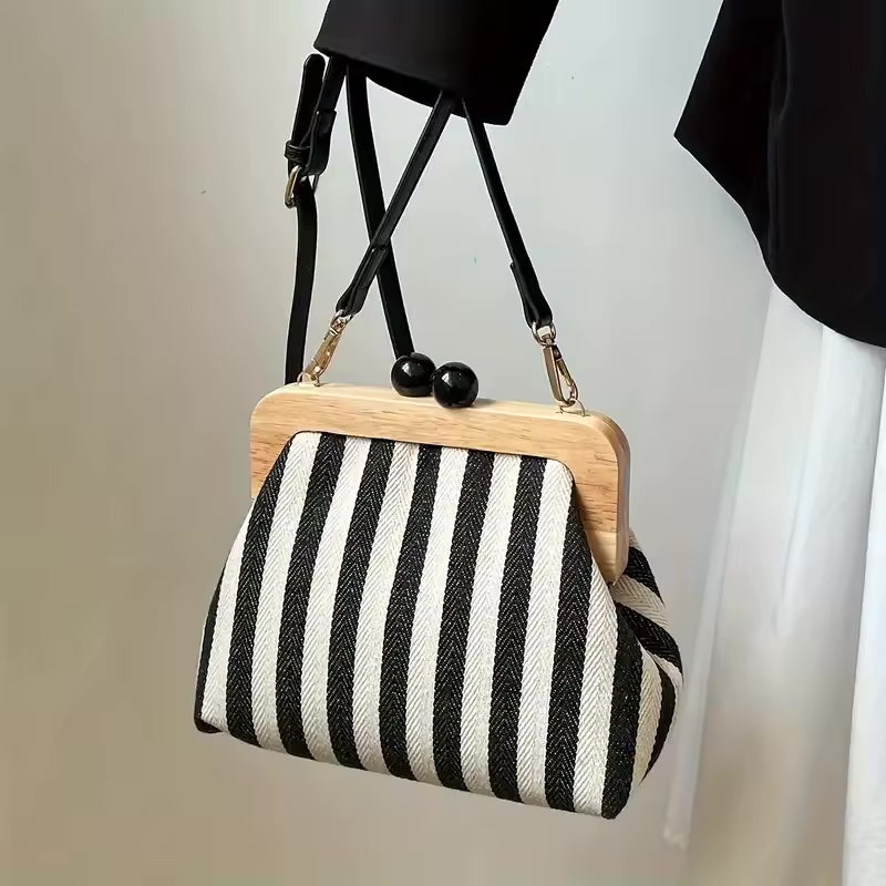 Parisian Frame Purse